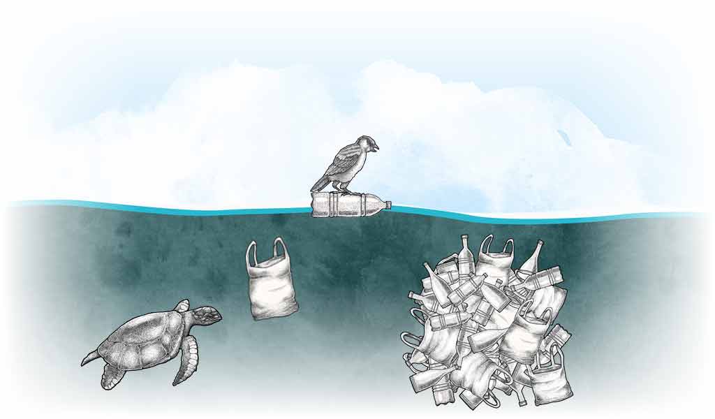 Meerestiere, die im von Plastik verseuchten Wasser schwimmen